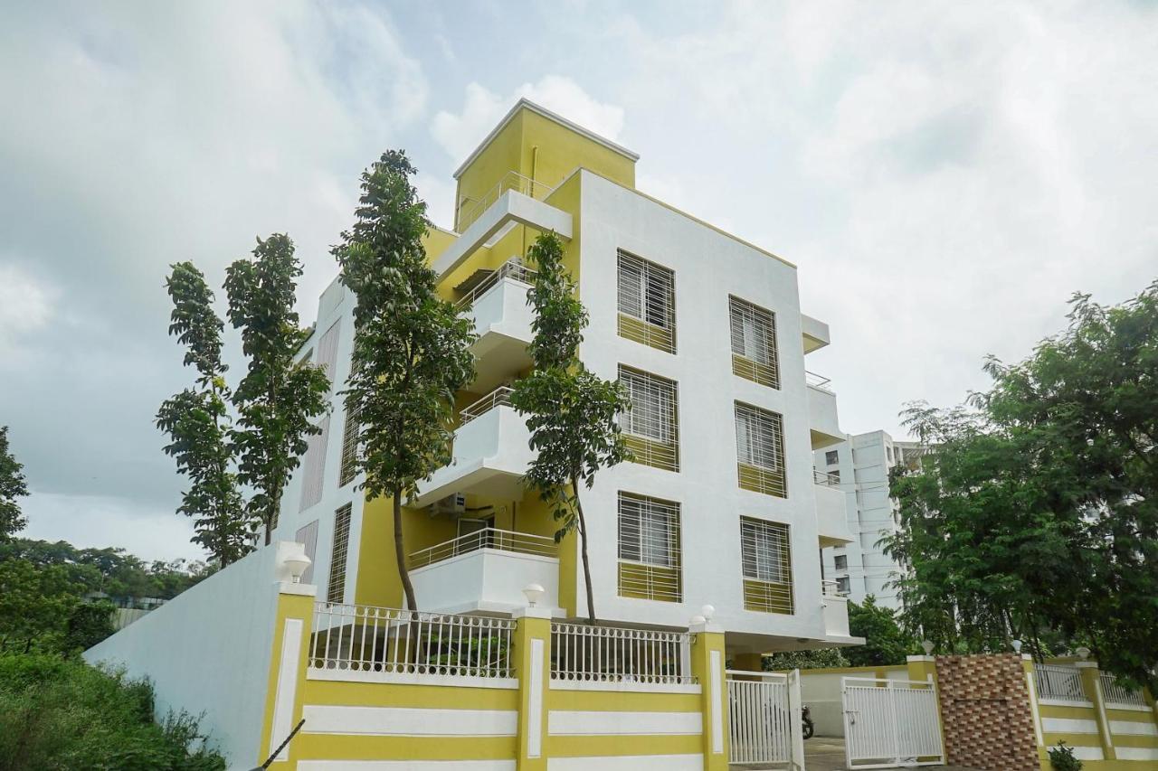 Hotel Oyo 16007 Sk Executive Yerandwane Esterno foto